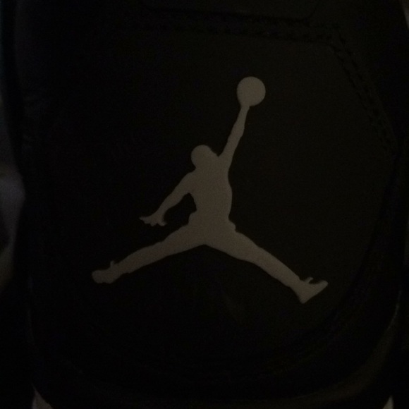 Meet your Posher, Tyrek - Picture 1 of 1